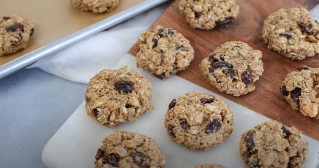 healthy oatmeal raisinet cookies recipe
