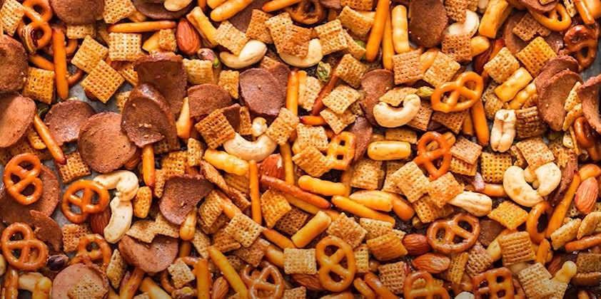 sweet & spicy honey chex mix recipe