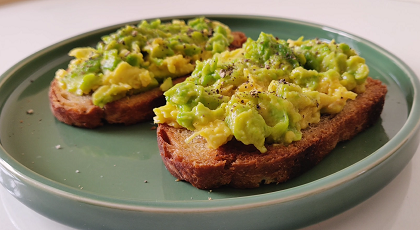 avocado toast with cauliflower mash recipe