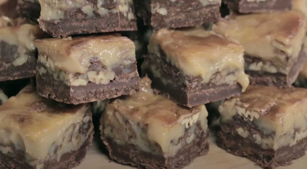 Caramel Chocolate Pecan Bars Recipe