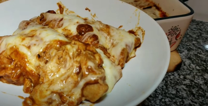 Chicken and Tortilla Enchilada Bake Recipe