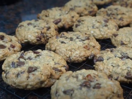 Chunky Chocolate Chip Cookies Recipe