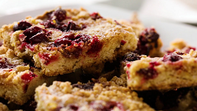 cranberry crumb pie bars recipe