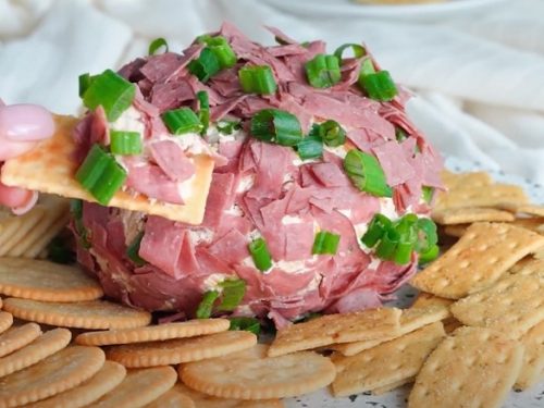 Easy Chipped Beef Cheese Ball Recipe
