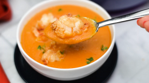 https://recipes.net/wp-content/uploads/portal_files/recipes_net_posts/2021-07/easy-lobster-bisque-recipe-300x168.png