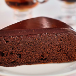 flourless chocolate almond cake with chocolate ganache recipe