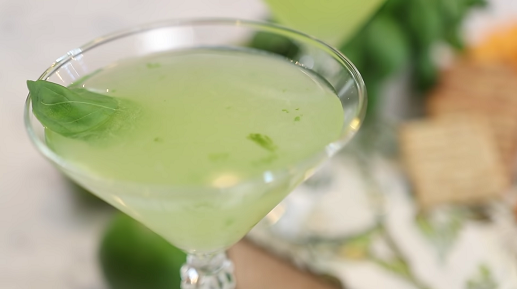 herbal basil gimlet recipe