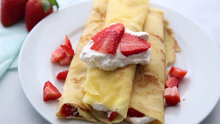 macerated strawberries and cream crepes recipe