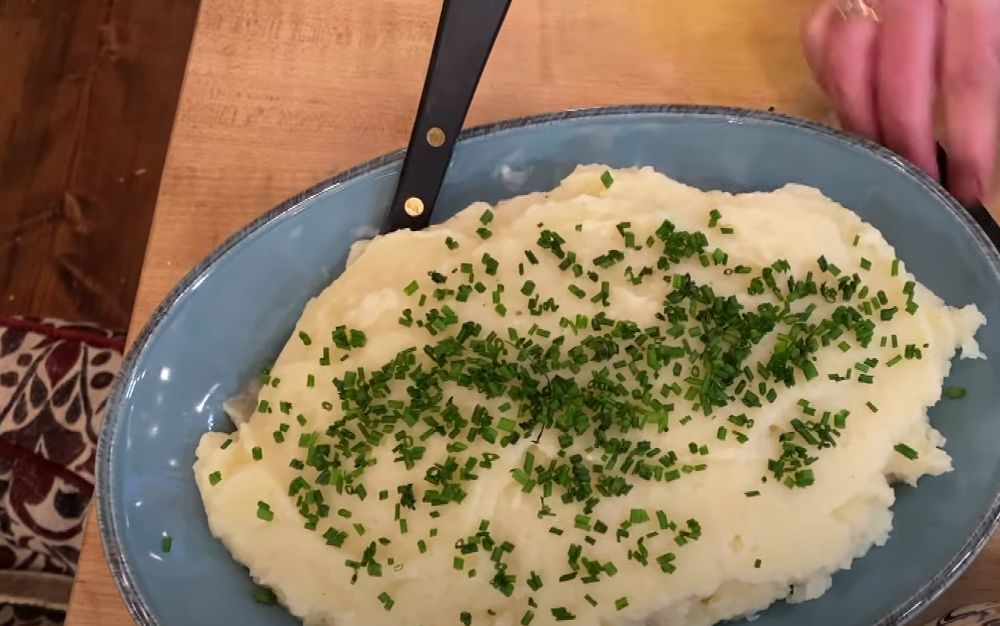 Creamy Mashed Potatoes and Parsnips with Scallions Recipe