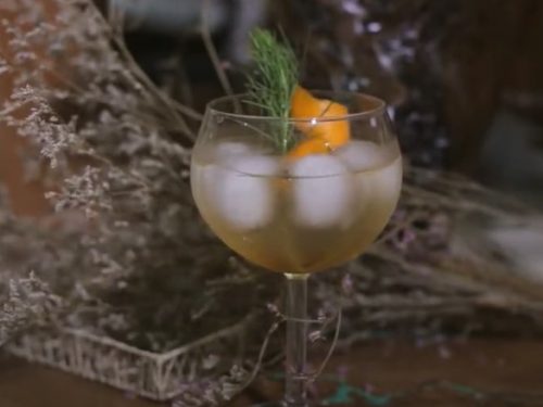 Peach and Rosemary Spritzers Recipe