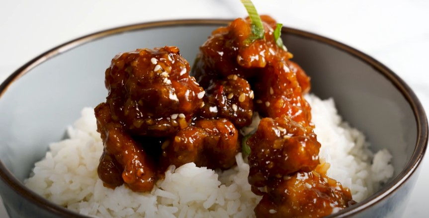 Slow Cooker Chicken Recipe (General Tso's Copycat)