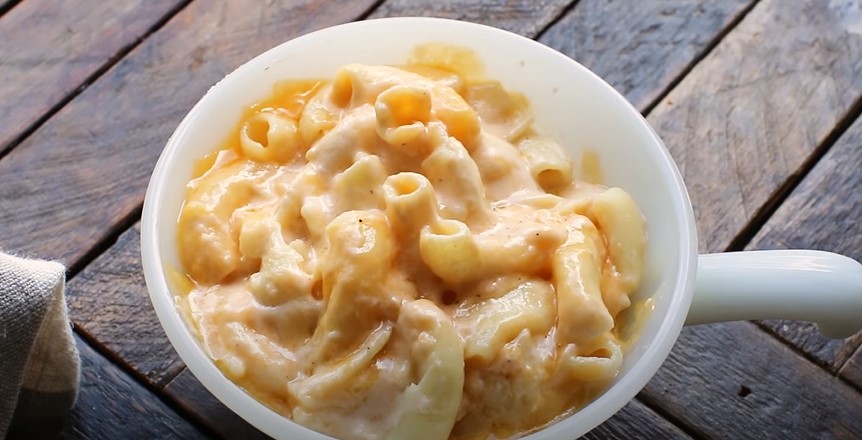 Slow Cooker Macaroni and Cheese Recipe