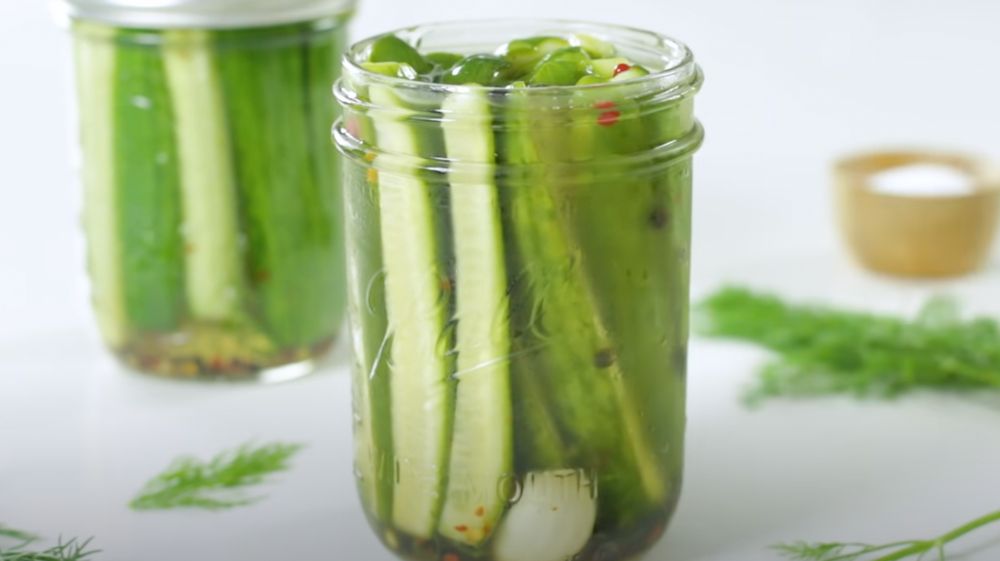 Spicy Dill Quick Pickles Recipe