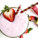 strawberry coconut oat smoothie recipe