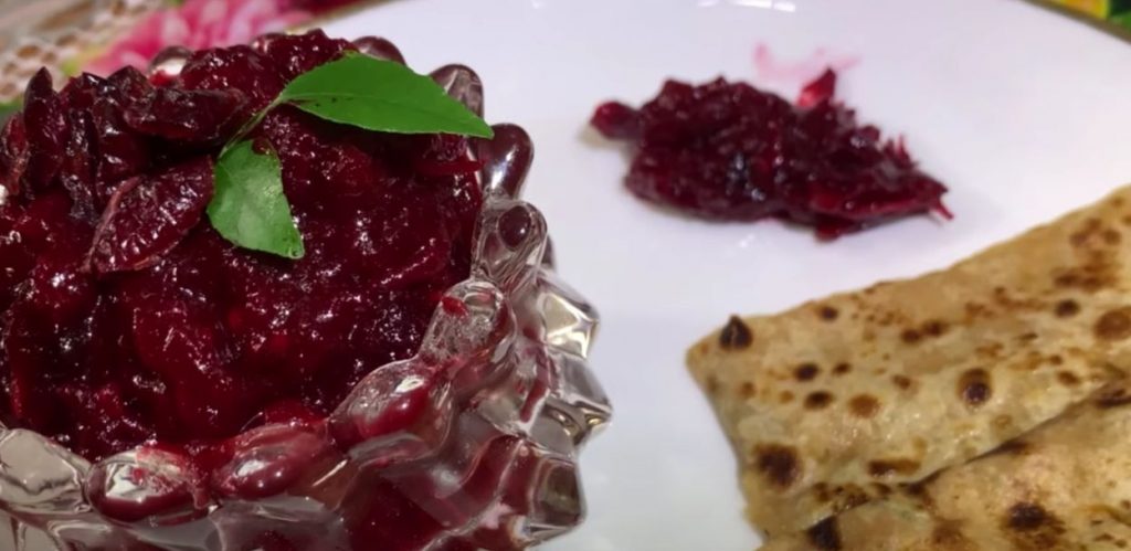 Sweet and Sour Cranberry Chutney Recipe