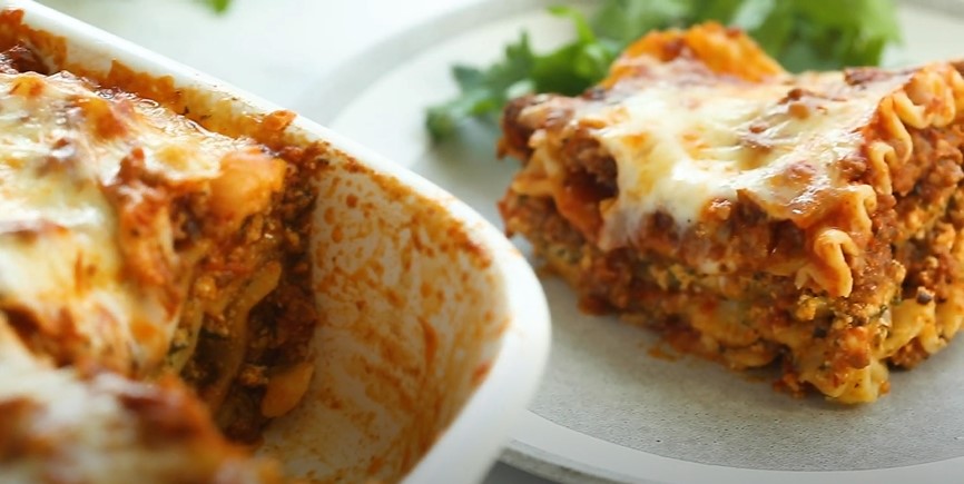 Tomato-Sausage Lasagna Recipe