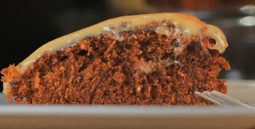 Warm Gingerbread Cake with a Caramel Sauce Recipe