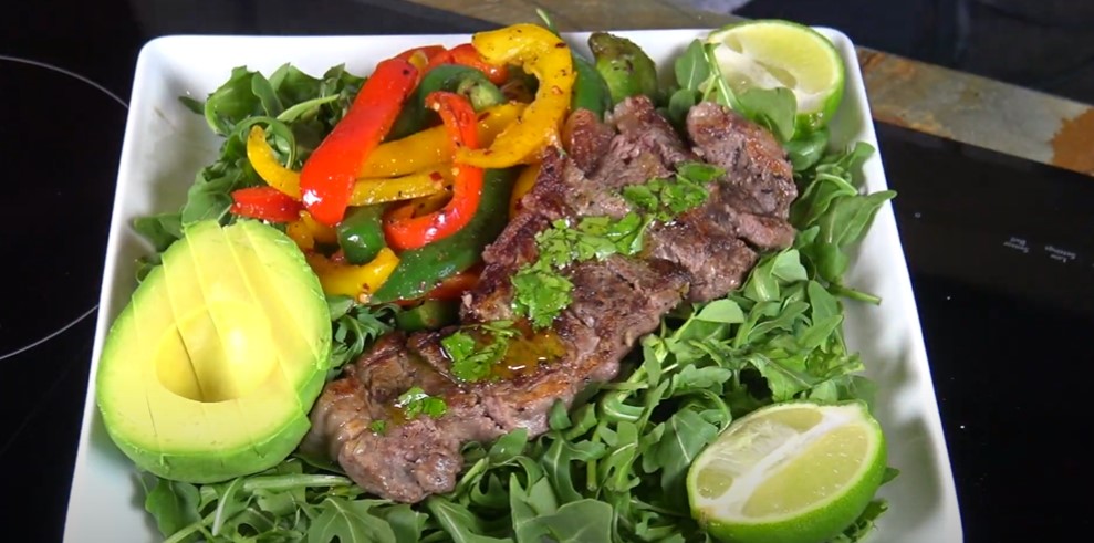 steak fajita salad with avocado dressing recipe