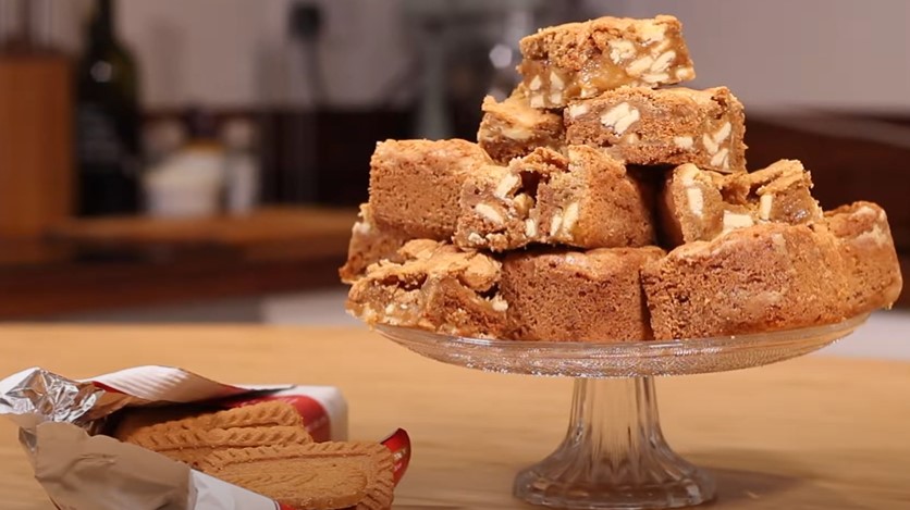 biscoff white chocolate blondies recipe