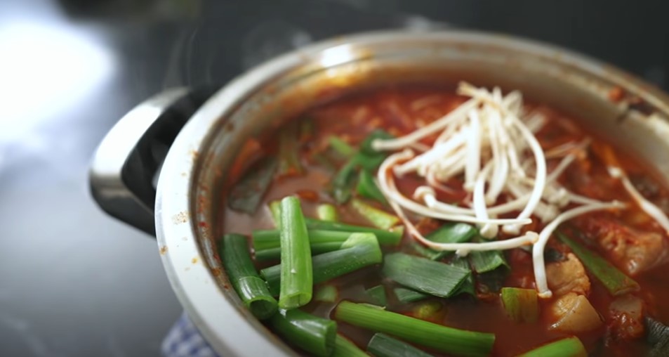 pork-and-tofu soup recipe
