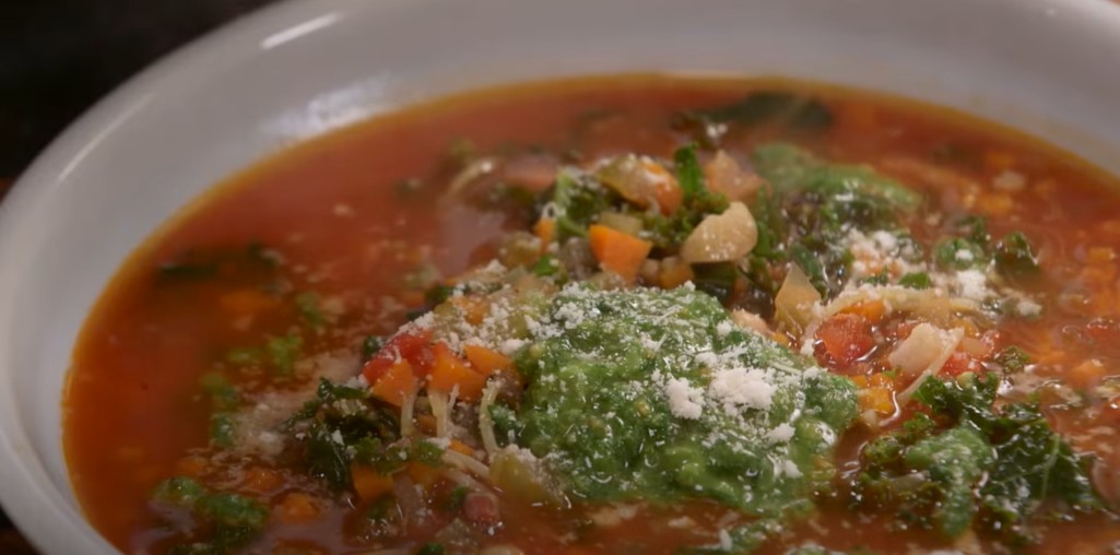 summer vegetable soup with pesto recipe