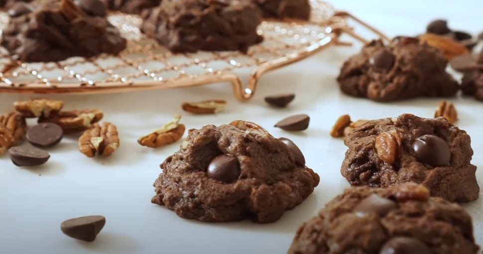 double chocolate chip cookies with pecans recipe