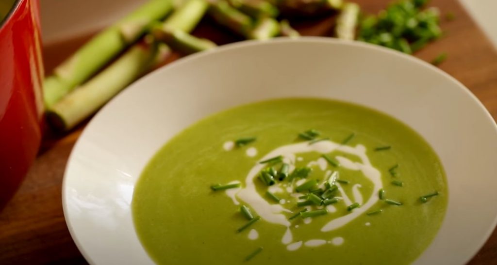 green pea & asparagus soup with feta, mint & pita croutons recipe