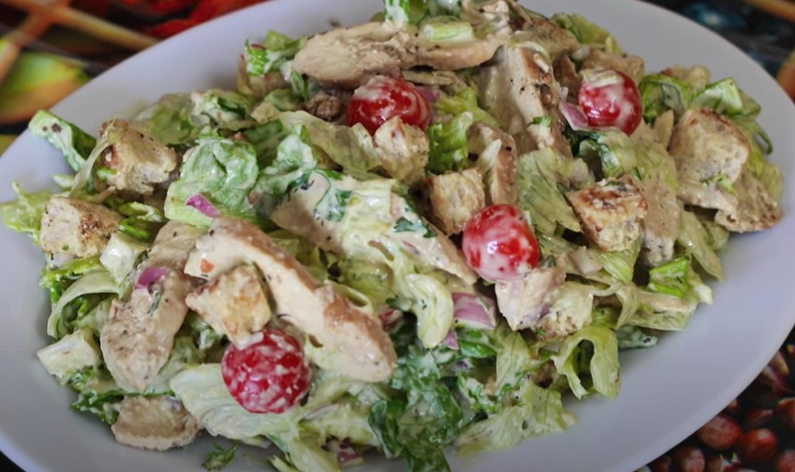 chicken-and-rice salad with pesto yogurt dressing recipe