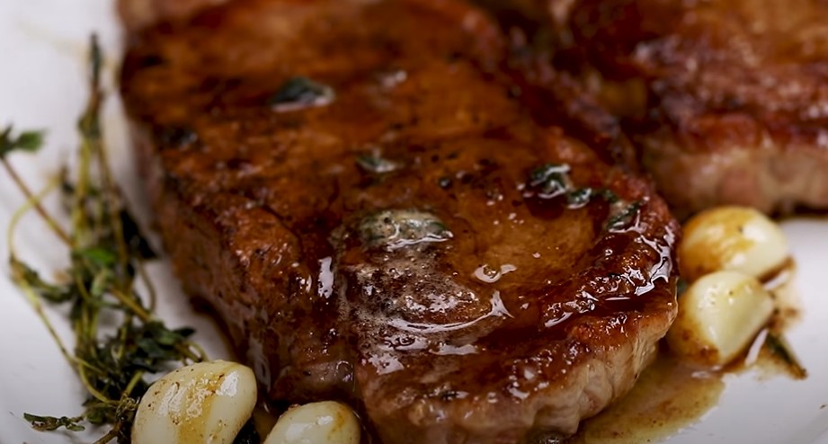 garlic butter basted steakhouse steak recipe