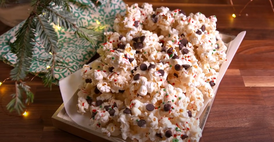 peppermint bark popcorn recipe