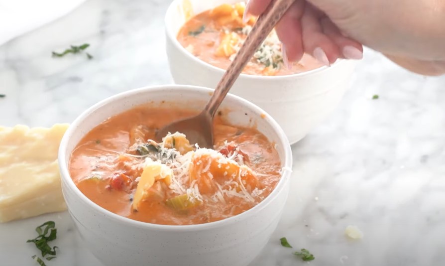 tomato tortellini soup recipe