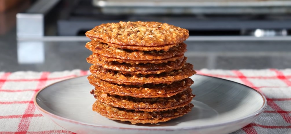 Grandma's Lace Cookies Recipe