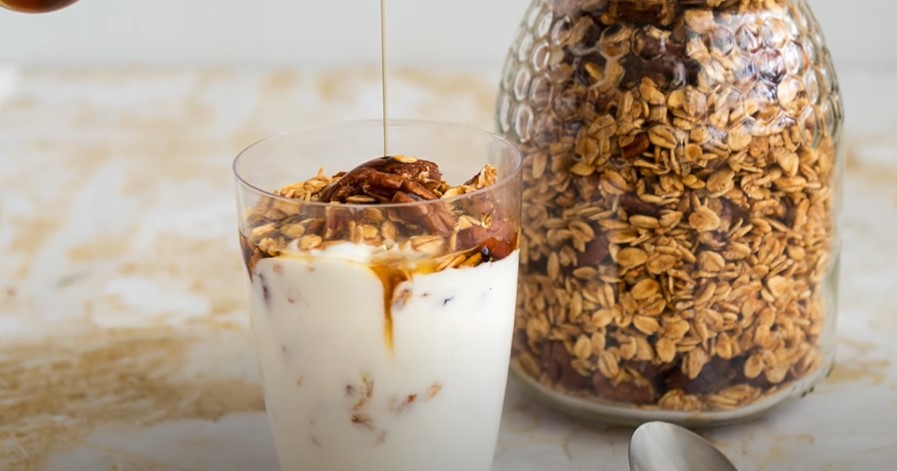 vegan maple pecan pie granola recipe