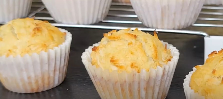 banana coconut muffins recipe