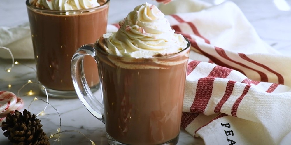 hot chocolate with peppermint candy cane recipe