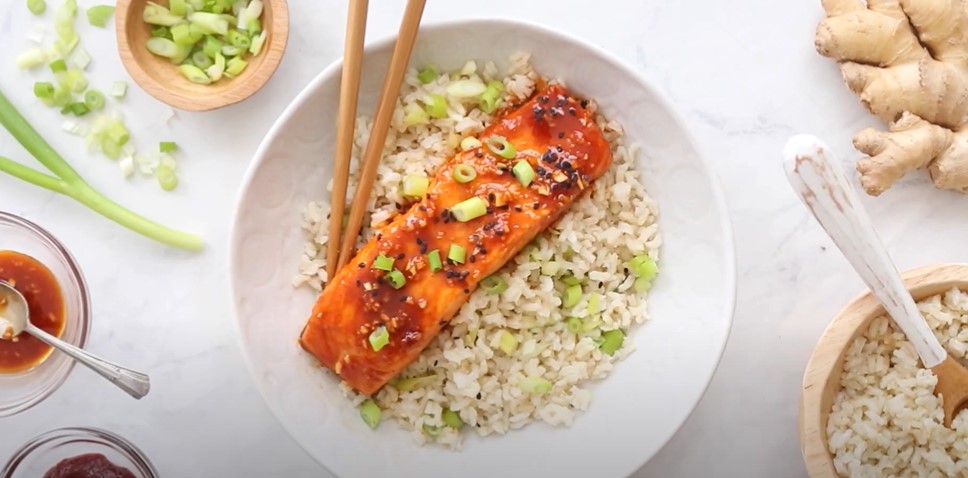 gochujang-glazed salmon recipe