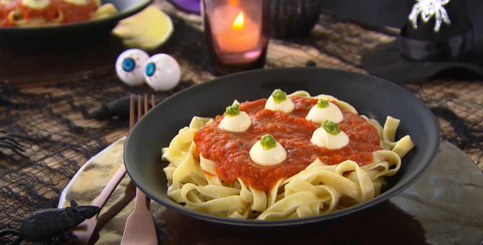 eyeballs for halloween spaghetti recipe