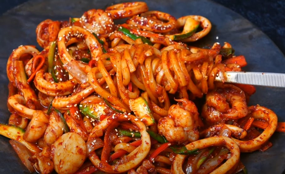 shrimp and squid noodles recipe