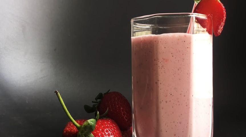 Strawberry Banana Smoothie Recipe (Mcdonald's Copycat)