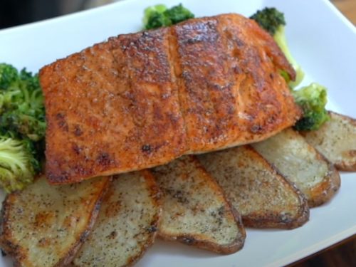 Apricot Dijon Salmon and Broccoli Recipe