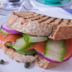 arugula salmon sandwich recipe