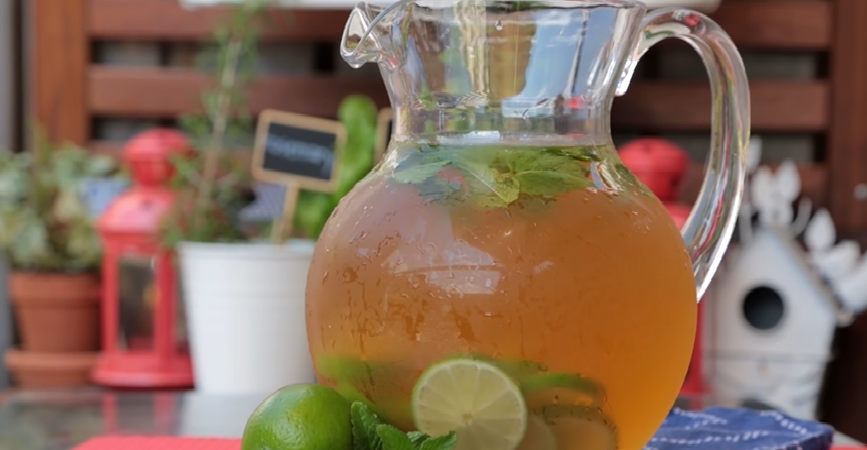 Iced Tea Recipe How To Make Flaovured Iced Tea with Lipton