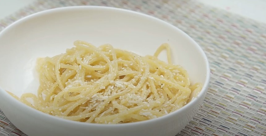 Browned Butter and Mazithra Cheese Spaghetti Recipe