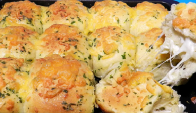 cheesy garlic rolls recipe