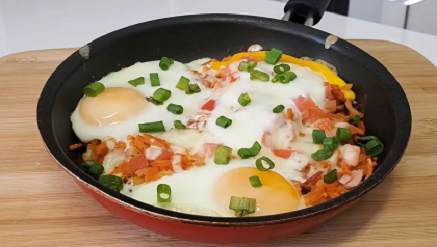 Crispy Hash and Eggs Breakfast Skillet - The Cozy Cook