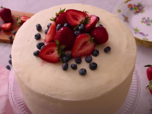 Kiwi Berry Cake Recipe