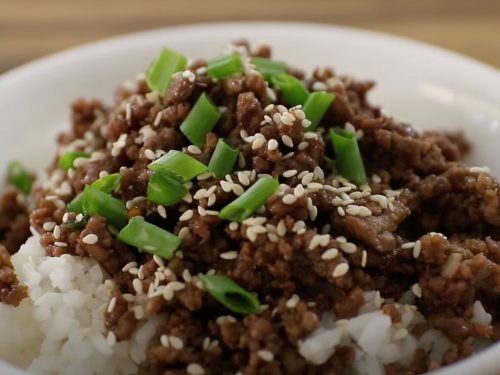 Korean Ground Beef and Rice Bowls Recipe
