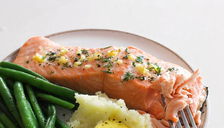 marinated salmon with garlic and herbs recipe