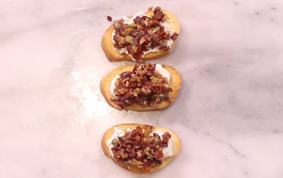 Pimiento Cheese and Bacon Crostini Recipe