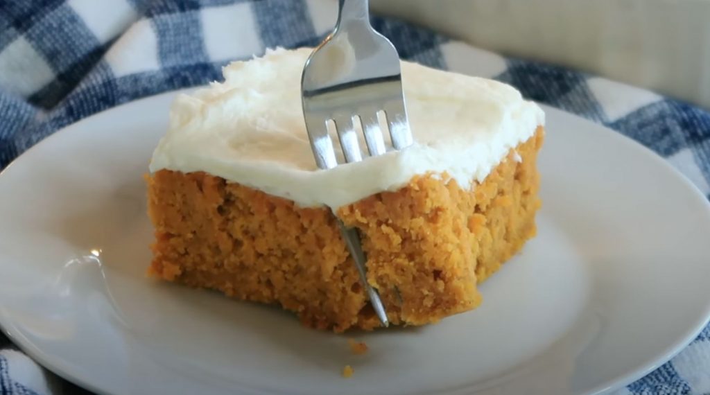 Pumpkin Cake with Cream Cheese Whipping Cream Frosting Recipe